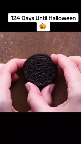 Halloween Countdown 🎃 #summerween #fyp #allthingshalloween02 #halloween2025 #spooky #hauntedtiktok 