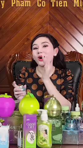 Thoa đến đâu thấm đến đó, vừa trắng vừa thay thế phấn makeup trang điểm. 10đ không có nhưng luôn #cotienmientay #viral #nám_tàn_nhang_mụn_thâm #chiasekinhnghiemlamdep #xaykenh 