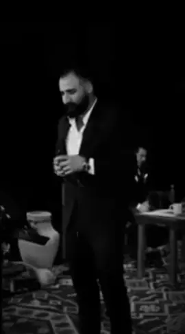 #🖤🥀  . . #mehmetköse #❣️❣️❣️ #kurtçemuzik #keşfetteyizzz #kurtçeşarkılar #tiktokindia #ewarbaş🌿🌾🍂🕊️ #rojbaş🥀🌾🌿🕊️ #viralvideo #🍂🖤 #🥀🖤 #kurtçemuzik @🎵DENGBEJİ🎵72🎵 @Mehmet Köse 🎶 