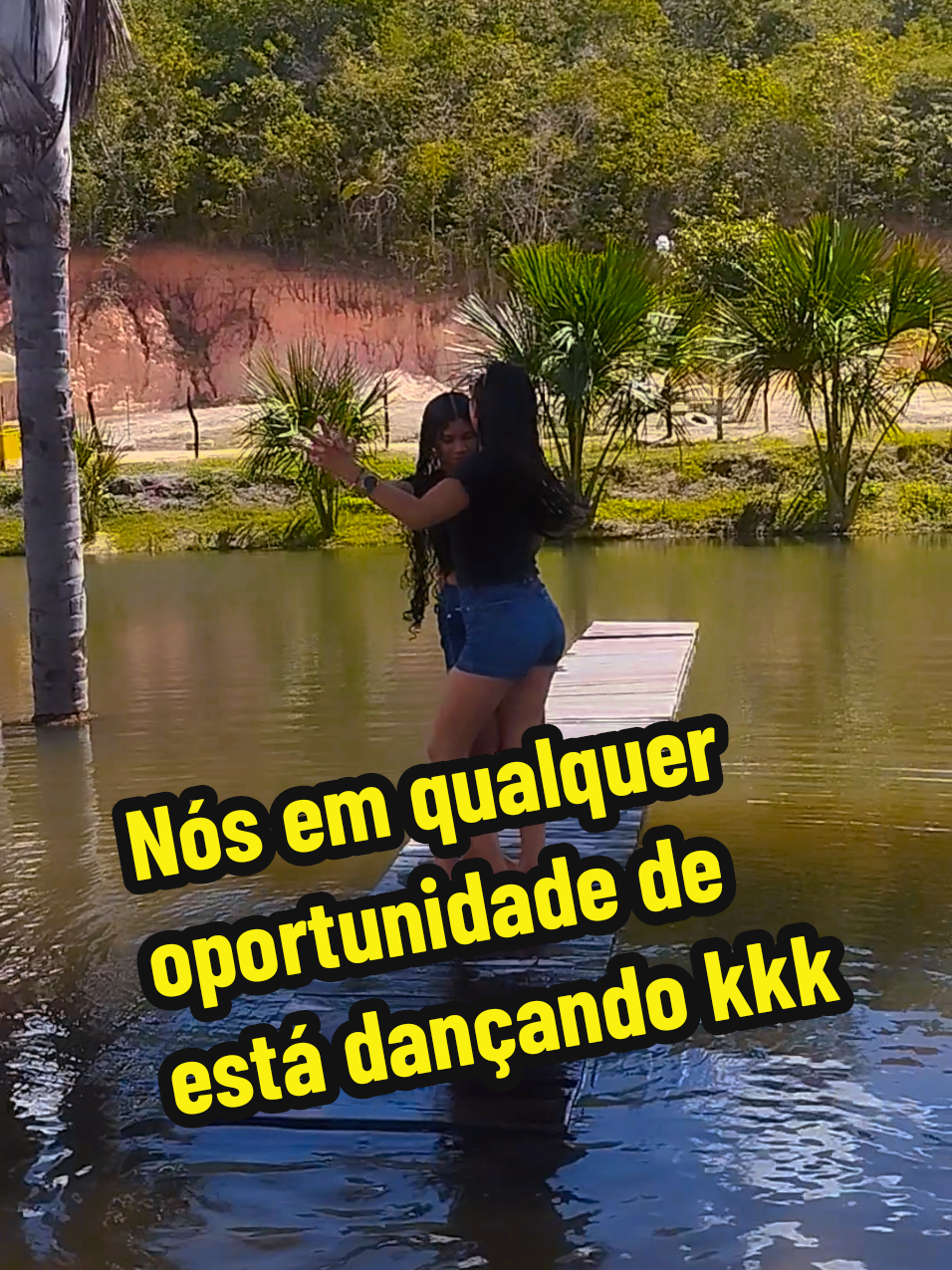 Nós em qualquer oportunidade de está dançando kkk  #viralvideos #viralllllll #reels #forrónotiktok #reelsvideo #reels__tiktok 