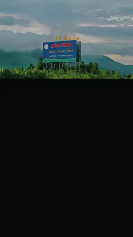 Dù cho có sát nhập nhưng cái tên Hoà Bình vẫn còn lưu giữ mãi trong mỗi trái tim của con người nơi đây . Xin chào người anh em Vĩnh Phúc , Phú Thọ , vài tiếng đồng hồ nữa thôi  đại gia đình ta sum họp một nhà rồi ❤️ #hoàbinh #phúthọ #vĩnhphuc88 #xuhuong 