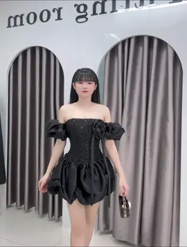 #xuhuongtiktok #NNQ #vaythietkenhuquynh #vayxinhmoingay💕 #vayxinhnhenhang #nguyennhuquynhhangthietke 