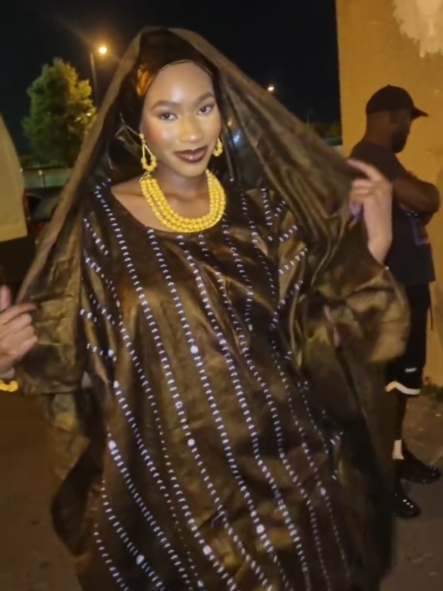 La femme Soninké ❤️ @𝐒𝐀𝐀𝐇𝐄𝐋𝐈𝐄 en pagne Sarani lors du Gala Soninkara 🥰 #africa #gala #soninkara🇸🇳🇲🇱🇲🇷🇬🇲🇬🇳 #women #culture #mali #senegal #gambian_tiktok🇬🇲🇬🇲 #mauritanie #pourtoi #fyp #defile # @HawaSirany BE SHINE ♥️ @lassana hawa officiel 