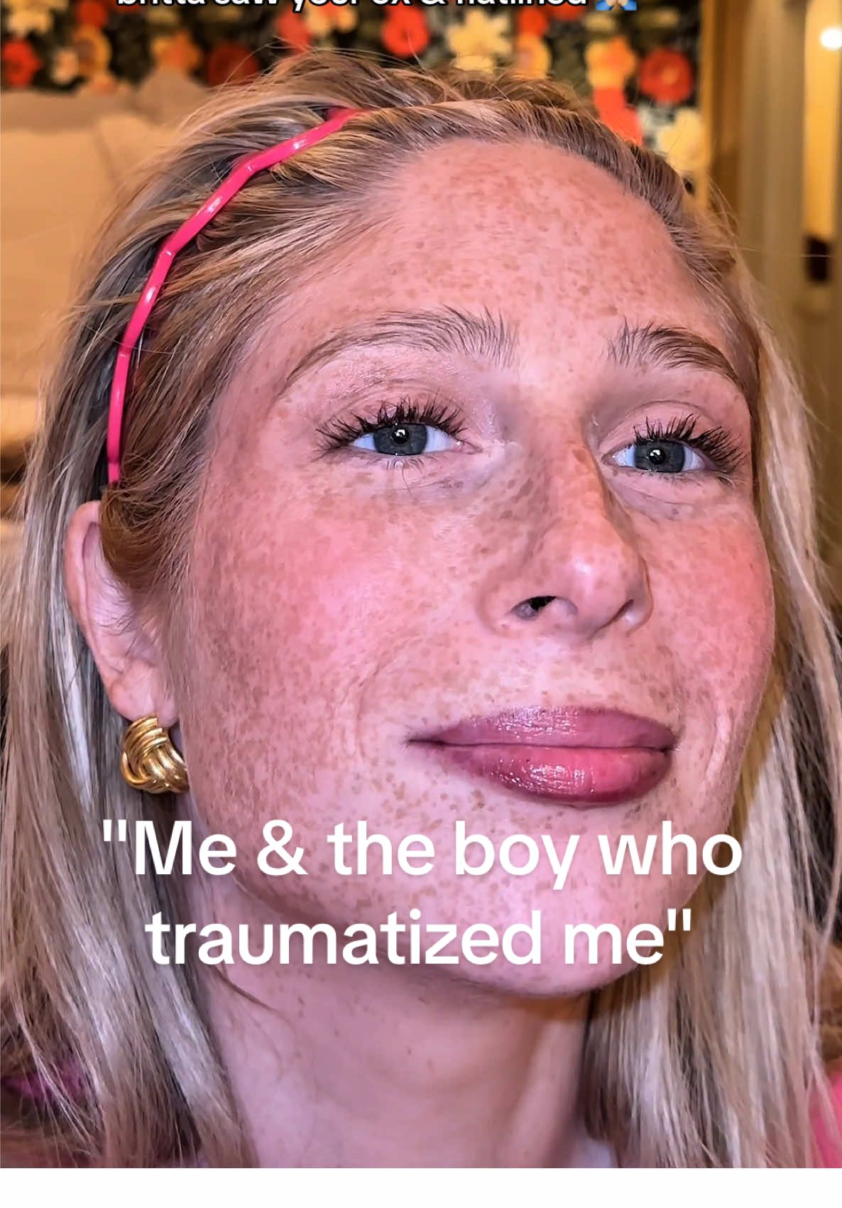 her frail teeny tiny petite heart couldn't take the shock of it all🙏🏼makeup #beauty #freckles 