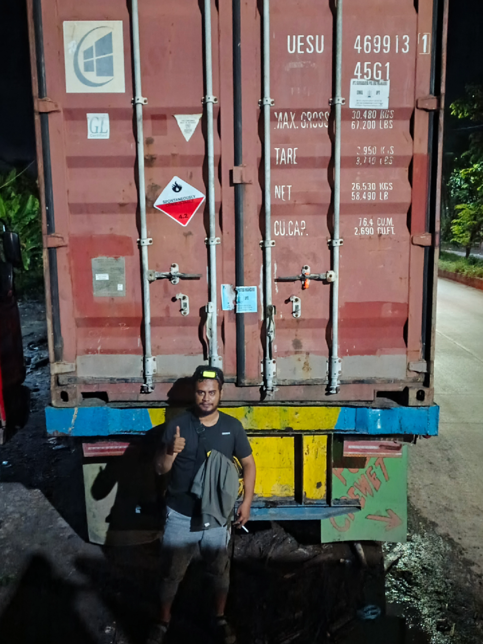 closing halaban bulan Juni alhamdulillah ‎Hi, I'm Lutfi. I offer a variety of charcoal products, including Halaban charcoal, Tamarind charcoal, Hexagonal charcoal, Mixed charcoal, and more. I also supply food products such as Robusta and Arabica coffee beans. I'm ready to meet your large-scale needs with top-quality products. If you're interested, feel free to contact me via WhatsApp at; ‎+6285817542024 ‎ ‎مرحبًا، أنا لطفي. أقدم مجموعة متنوعة من منتجات الفحم، بما في ذلك فحم الحلاب، فحم التمر هندي، فحم سداسي، فحم مخلوط، وغيرها. كما أقدم منتجات غذائية مثل حبوب البن الروبوستا والأربيكا. أنا على استعداد لتلبية احتياجاتكم على نطاق واسع بمنتجات ذات جودة عالية. إذا كنتم مهتمين، يرجى التواصل معي عبر الواتساب على الرقم ‎+6285817542024 ‎ ‎#fyp #madeinindonesia #charcoalwood #tamarinwood#mixwoodcharcoal  #barbequecharcoal #woodcharcoal #hardwood#coffee #coffeebean #robusta #robustacoffee #arabica #arabicacoffee #suplier #export #food  #abudabi #Dammam #jeddah #arab #container #saudiarabia #riyadh #briqquettes #BBQCharcoal #Brykiet #briketes #qatar #dubai #kuwait#china #tiongkok #australia #hongkong #stuffing 