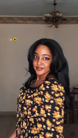 قلبك مشغول وملان اسرار 🌻✨