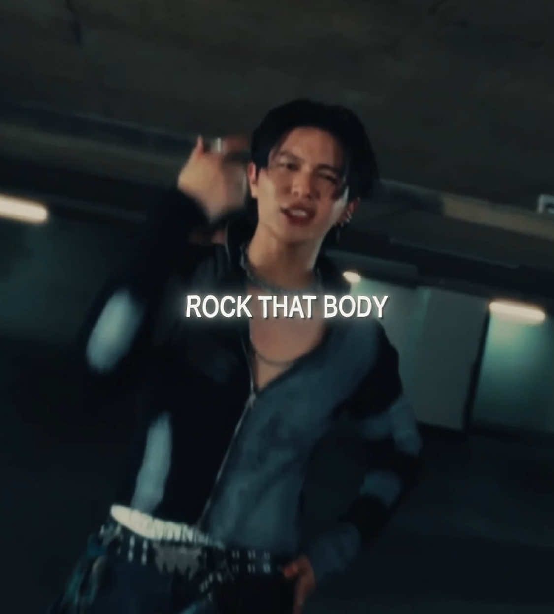 #WILLIAM william version yess he’s so fine #williamlykn #williamjkp #williamedit #lykn #lyknedit #tpop #thamepo #gmmtv lykn william rock that body edit | @Zloty 