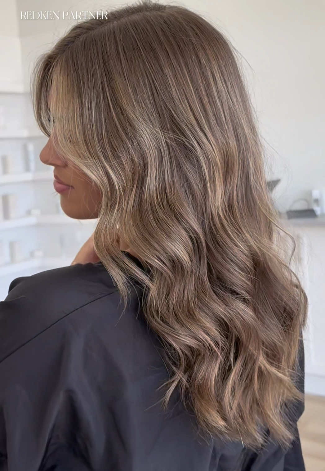 @Redken ICED HONEY BRONDE ❄️🍯🧸 #RedkenPartner #RedkenProTok #RedkenShadesEQ #Brunette #Bronde #hairtransformation 