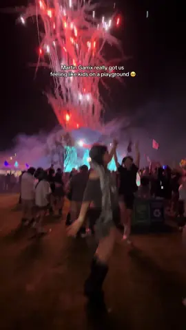 @Martin Garrix set was so good it got me feelin all nostalgic 😫 #martingarrix #rave #edm #concert #festival #insomniac #insomniacevents #lahistoricpark #progressivehouse 