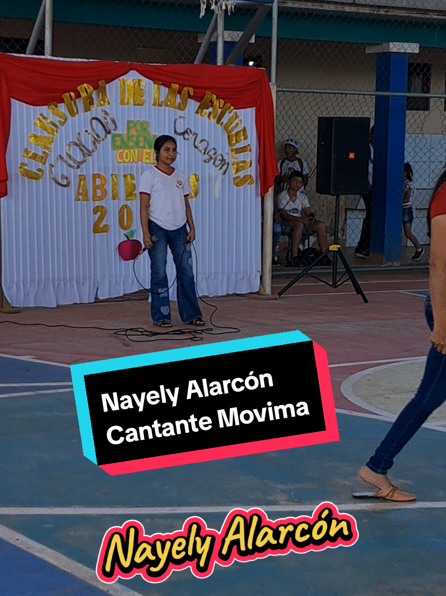 Una nueva presentación de Nayely Alarcón Escobar, esta vez representando a su U.E. 