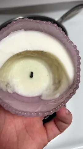 How to salvage candles that seem to be burned out. #tik #tok #tiktok #fyp #popular #howto #DIY #easy #power #trip #legs #ez #hot #trending #foryou #foryoupage #money #bag #candle #scent #candlemakersoftiktok #howto #doitbold #doityourself 
