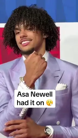 Best fit on draft night 🔥 #asanewell #NBA #draft #basketball #nbadraft #fit #style #suit #hawks #atlhawks 