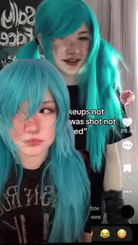 *gulp* @ainsley 🎀 #SALFISHER ★  #sallyface #salfisher #sallyfacecosplay #salfishercosplay #cosplay #salcosplay #sally #gamecosplay #fyp #indiegame #blueboicosplays #greenscreen 