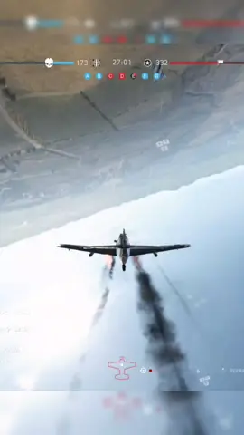 Conozco a muchos que hubieran hecho respawn en esta situación 🤣 #battlefield #warthunder #battlefieldpilot #battlefieldmoments #battlefield5 #battlefieldtiktok #xbox #xboxmexico #dogfight 