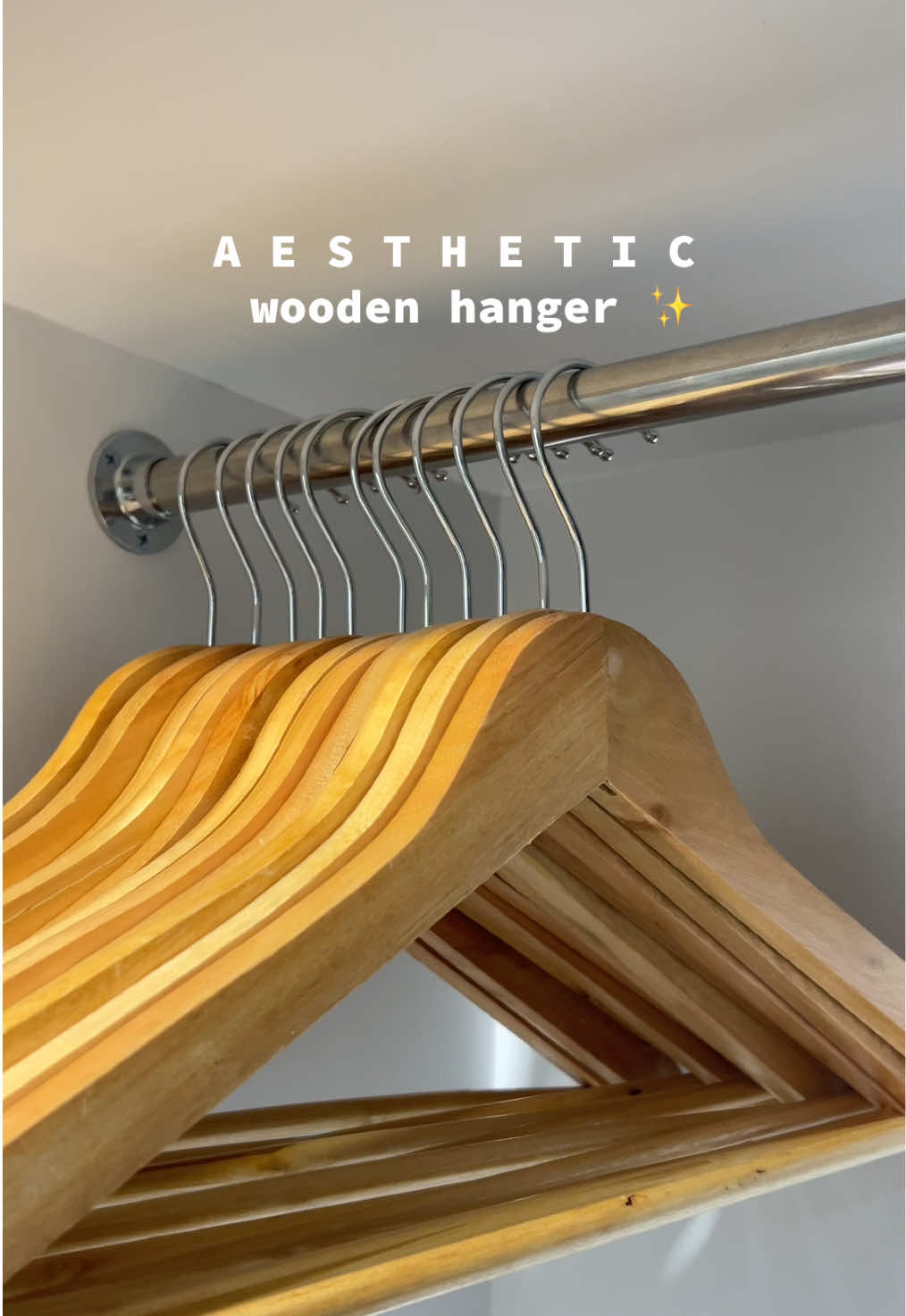 Wooden hanger for only 100+ 🤍 #hanger #hangerclothing #woodenhanger #aethetic #clothing 