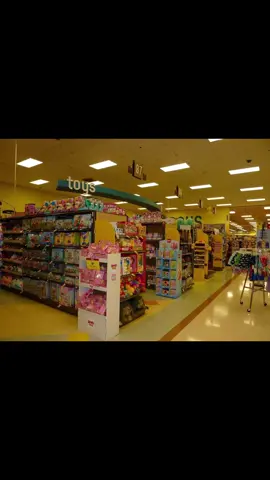 #toysrus #nostalgia #childhood #nostalgia #fyp #2000s #trending #viral #2000sthrowback 