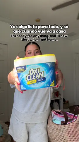 El verano está lleno de momentos inesperados (y manchas también). Pero con OxiClean, estoy más que preparada. #OxiClean Summer is full of unexpected moments (and stains too). But with OxiClean, I’m more than ready. #OxiClean