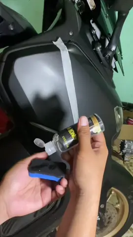 One wipe, one shine! Dashboard, tires, body—lahat kintab sa isang punas lang! 🪄✨  #ArmorWaxPH #CarShinePH #MotorShinePH #AllInOneWax #PangCarAtMotor #TipidSaKintab #CarDetailingPH #MotorCareEssentials #MatteAndGlossyReady #Pampakintab #AutoDetailingPH #DashboardCleaner #LagingMukhangBago #UlanOAlikabok #KotseAtMotorLinis #WaxItRight #TiktokAutoFinds #PHMotors #CarHackPH #TiktokAffiliatePH  