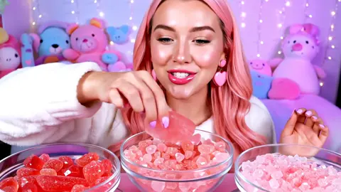 Pink salt rock mukbang 😍🥰 #salt #fyp #fypシ #mukbang #pinkhair #fypシ゚viral #viral #lol #ai 