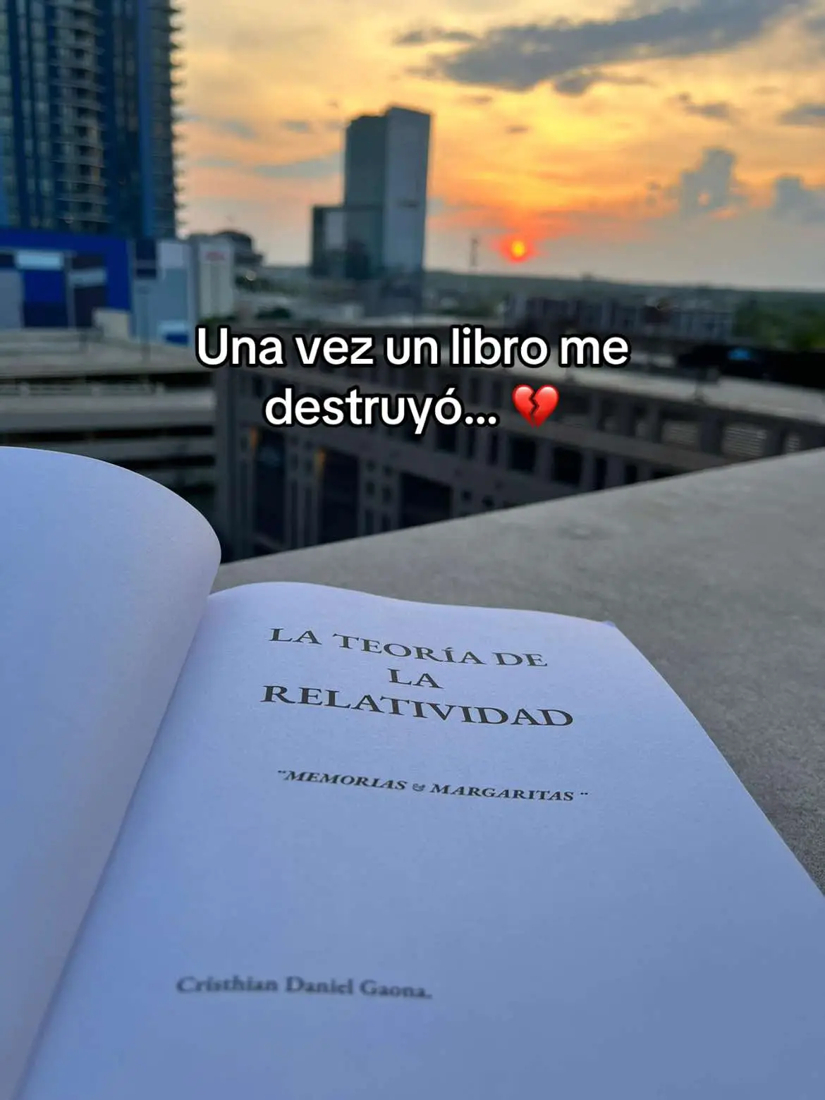 @Cristhian Daniel Gaona.  #parati #BookTok 