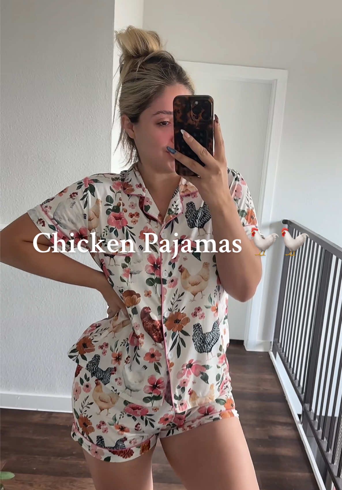 Calling all Chicken LOVERS🐓🐓😍Runnn I found the cutest chicken pajamas !!! #chickenpajamas #chickens #pajamaset #pajamas #farmtok #sleepwear 