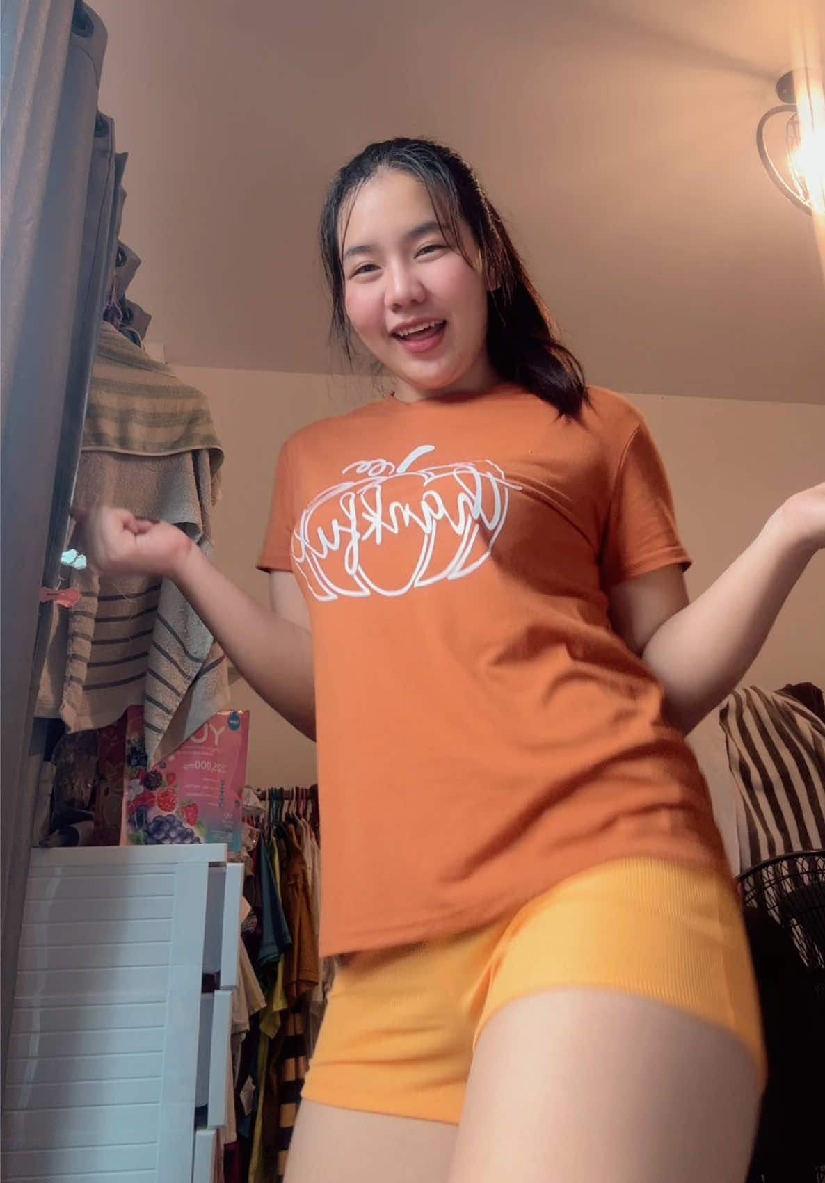 อย่างสีเหลือง 