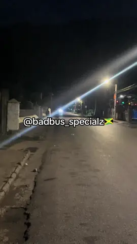 1Gumma #fyp #badbusnation💥 #jamaicantiktok🇯🇲viral #kenyantiktok🇰🇪 #badbus @876.𝙰𝚝𝚖💸 @UWI/UTECH SHUTTLES  