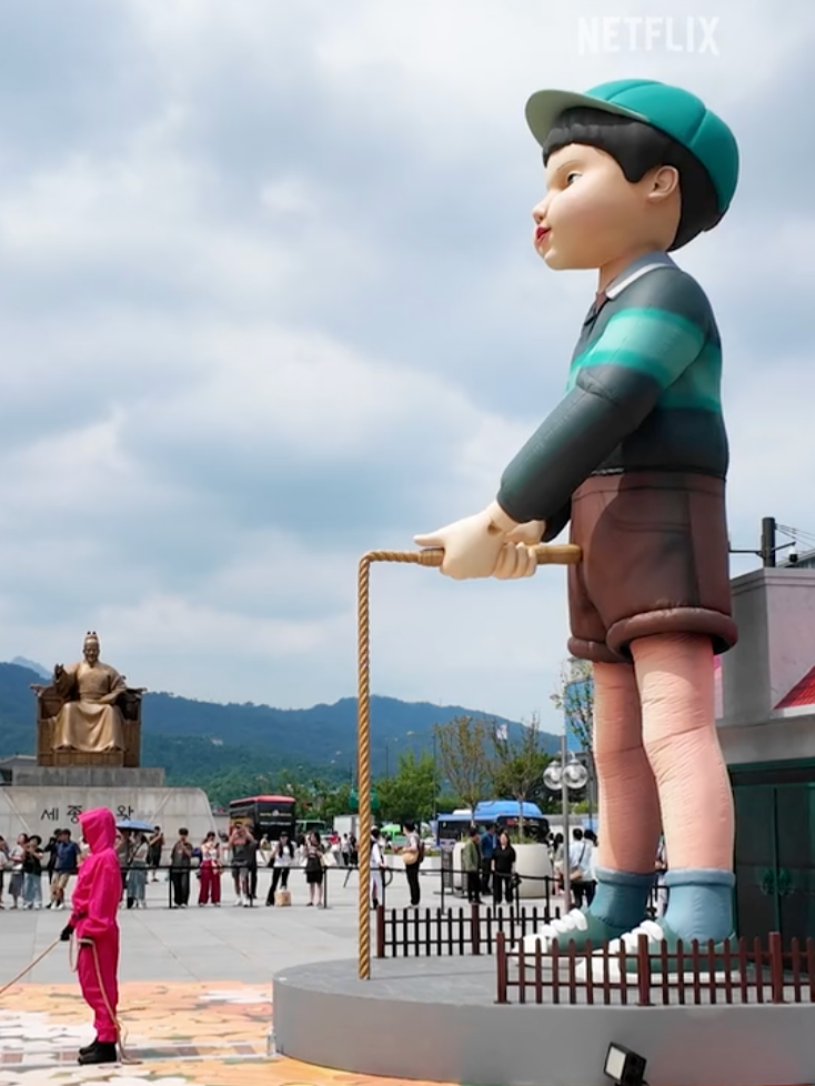 Squid Game Pop-Up Gwanghwamun 🎊 Let’s play Jump-Rope in the Gwanghwamun 👫 Jump-Rope with Younghee & Cheolsu 🌸 Try Younghee’s “Red Light, Green Light” 💼 Surprise Weekend : Ddakji Man appears! Photo zones, fun games, and special gifts for participants await! Come visit the Squid Game pop-up Gwanghwamun now! 📍2025 K-Content Seoul Travel Week: Squid Game Pop-Up Gwanghwamun 📌 Location: Gwanghwamun Square 📅 Dates: June 29 (Sun) – July 6 (Sun), 2025 🕒 Time: 2 PM – 8 PM (Mon–Sun) ⚠️ No reservation needed — join via on-site waiting system!