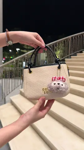 Phối đen cho nàng nào thik sự đơn giản🥰#reviewtuixach #tuixachnu #xuhuong #viral #trending #hot 