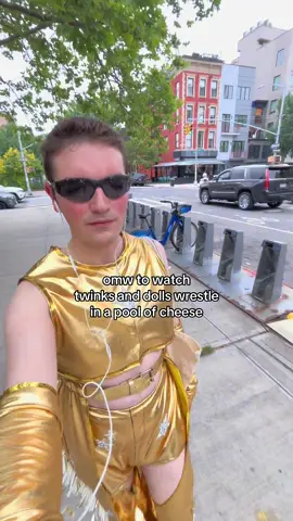 the dolls did their big one though  #twinksvsdolls #twinksvdolls #prideweekend #nycpride #sewingtiktok #nyccreator 