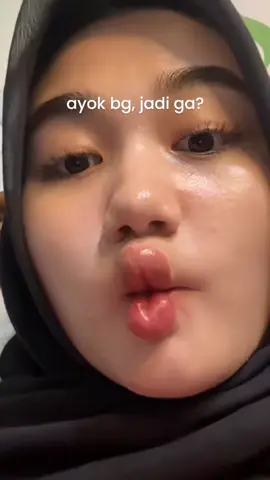Yok bg 😗 #fyp #kiss #viral #trendingsong #fypシ 