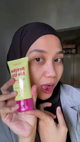 IH BENERAN BAGUS MAKASI REI @Reizuka Ari 🫰🏻 #sunscreen #sunscreenviral #scora 