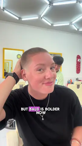 A new chapter in my journey toward growth and authenticity #yolo #buzzcut #buzzcutwoman #fighter #muaythai #nakmuay #wolanwhofigth #femalefighter #thailand #phuket #rawai #shaved #bald #fyp 