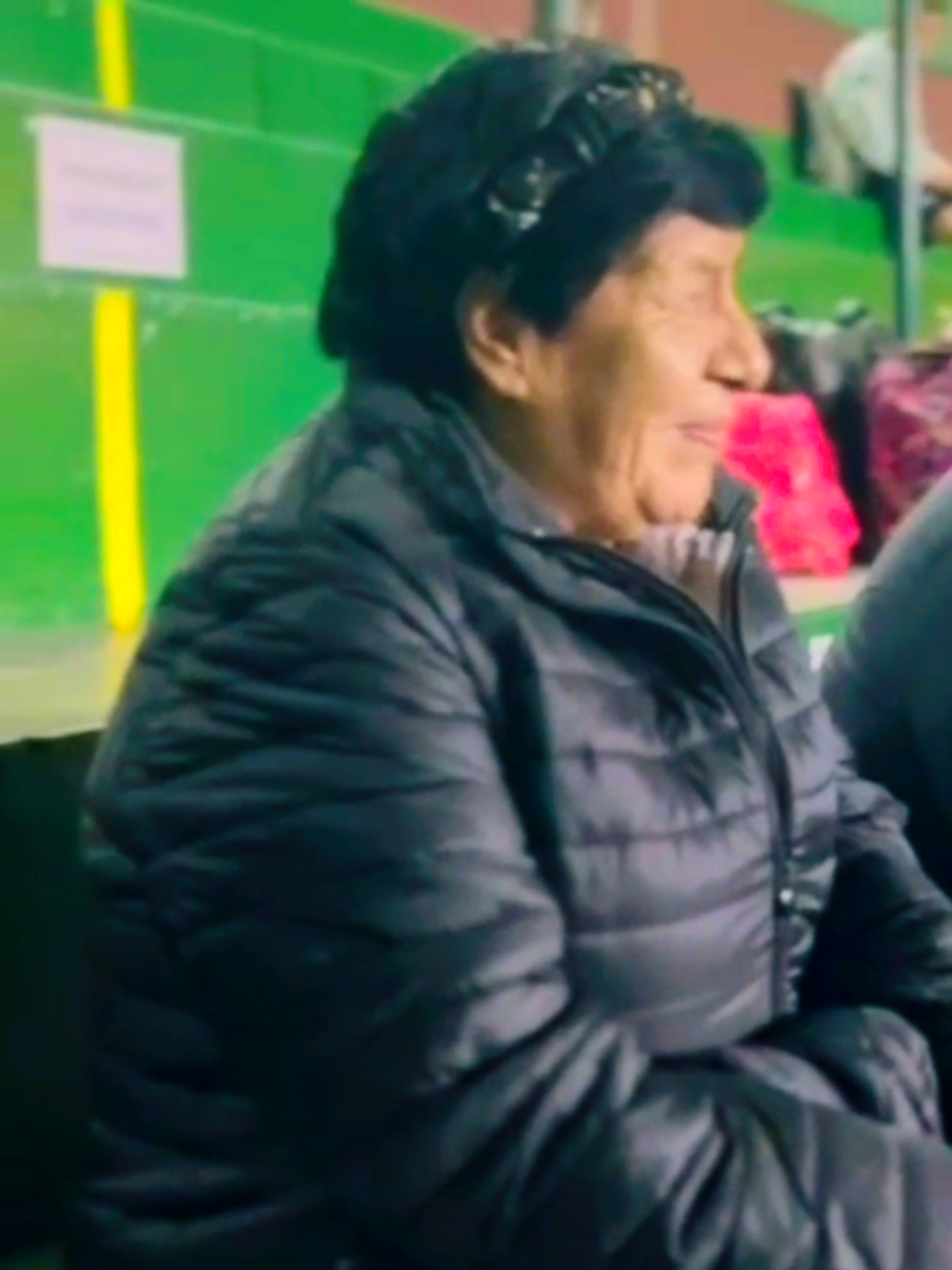 No aprendí vivir sin ti#Nopodre  Eres mi poema, mi poesía,mi libertad ⛓️‍💥✨❤️ #Teamooo  Acompañadome en los entrenamientos, por ella es este partido 2025.  #MiJuanitaLeon ❤️✨