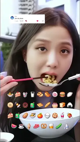 jisoo eating 🥡🥢 #jisoo #kimjisoo #blackpink #eating #mukbang #asmr #kpopeating #idolmukbang #asrmsounds #fyp #kpopidol 