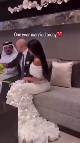 Bride @Hams Hair 🤍” فستانها من تصميم @esposaprive 😍