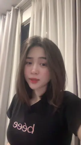 E chỉ muốn ôm lấy anh ôm thật chặt bao ngày xa cách…! #fyp #trend #tamtrang 