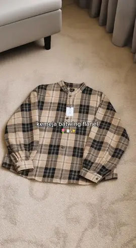 kemeja lengan balon model batwing #bajukemeja #kemejawanita #kemejacrop #atasankemeja 