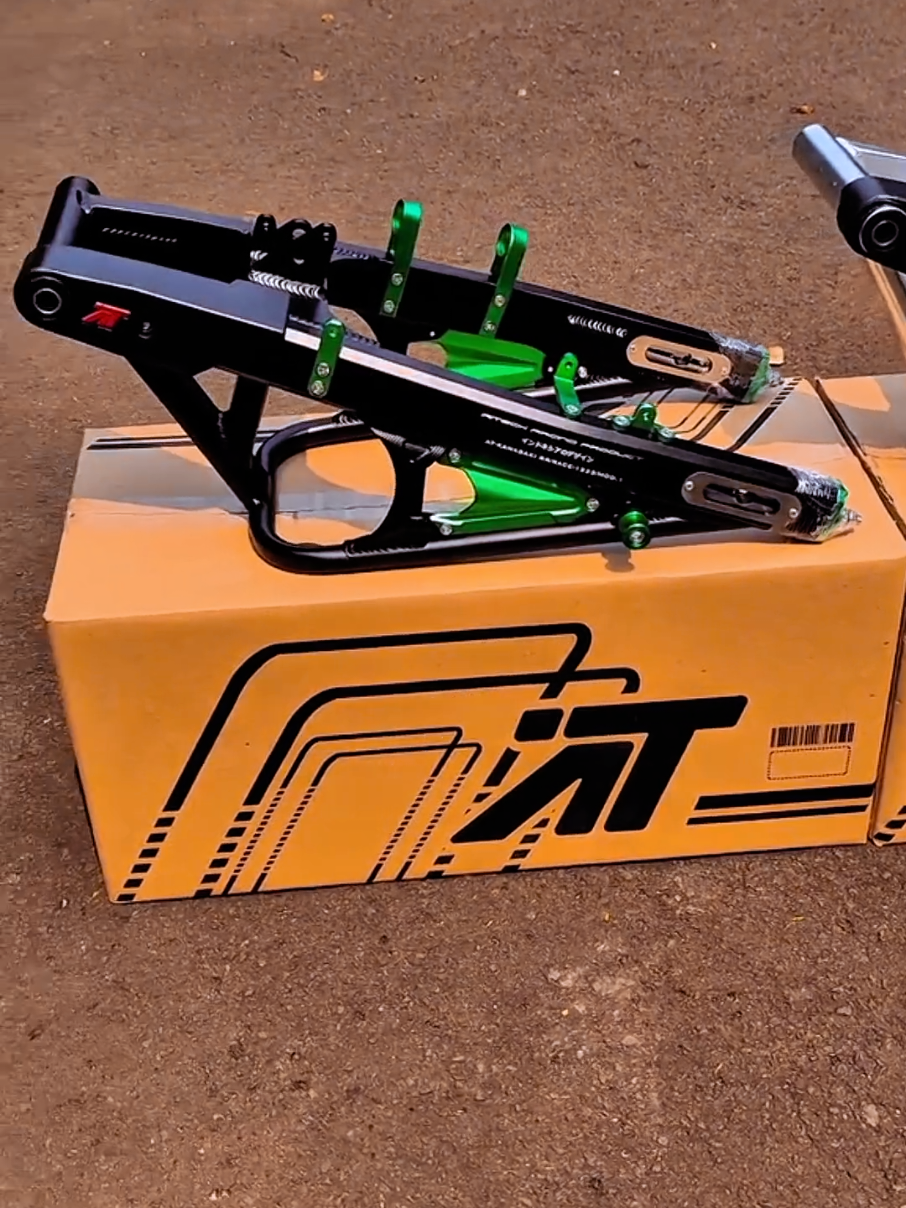 Membalas @afr_gaming_92 Monggo bosku cocok banget sama yang di PP nya 🔥☺️☺️☺️. di tunggu co nya 🔥. #armaitechninjar #swingarmninja #aitechindonesia #aitech #ninjar #ninjarr #ninja150 #ninja150ss #ninjarr150 #ninja150superkips 