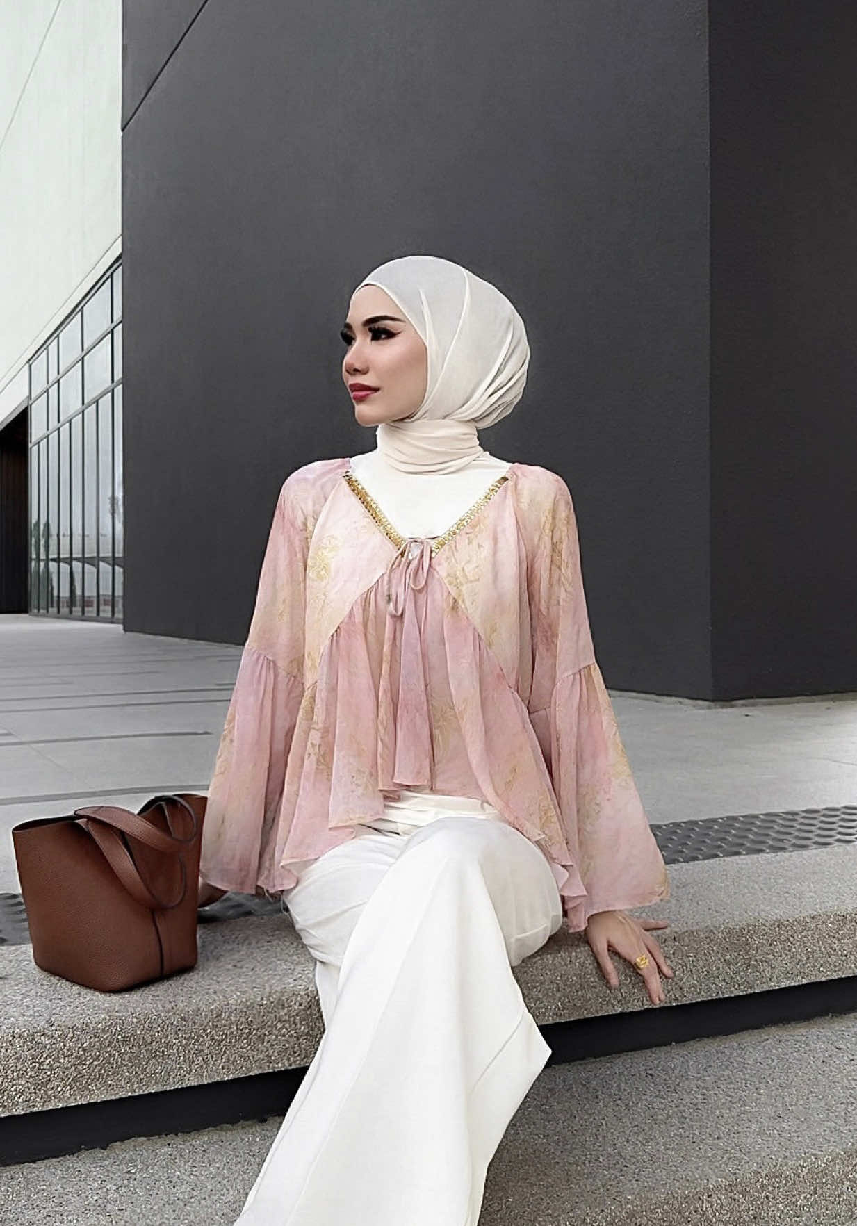 #outfitideas #topforwomen #blousewanita #blousemurah #blousecantik #blouseviral #blousedesign #blousekorea 