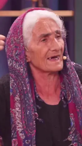 O bir Dünya Starı 😱  Hayrettin İle Kaos Show sezon finaline hepiniz hoş geldiniz! Bu bir All Star bölümü!Hayatınız boyunca daha önce hiç denk gelmediğiniz türden bir kaosa hepiniz hoş geldiniz🤯 🚨Rüyalarını