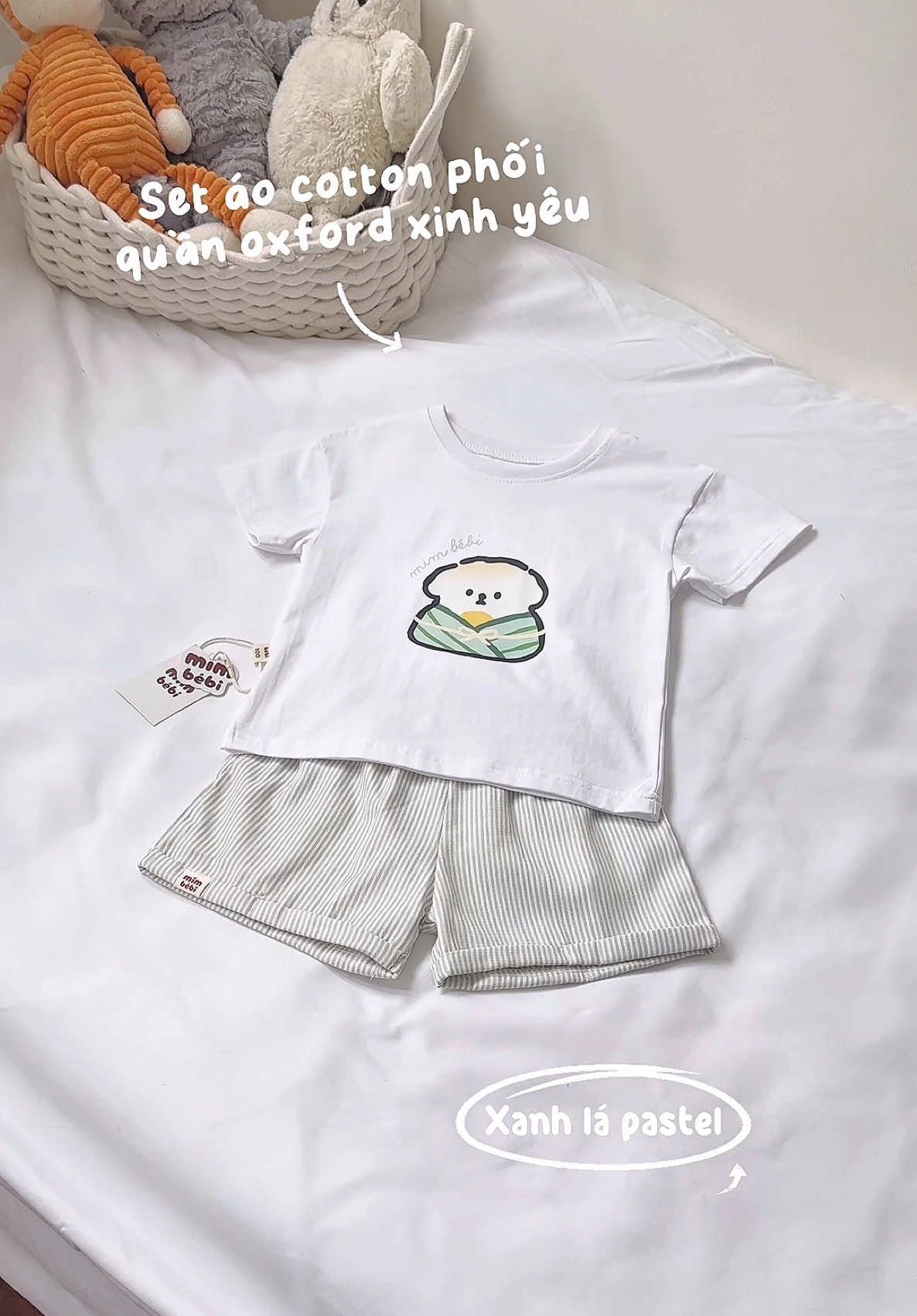 Vừa mềm vừa mát vừa xinh - set bộ áo cotton phối quần oxford của nhà Mim Bébi thiết kế vừa mới ra mắt đây các mom ơiii siêu hạt dẻ ạ ✨🧸 #mimbebi #thoitrangchobe 