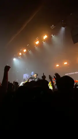 FIRE FIRE FIRE 🔥🔥🔥🔥 #yc4 #remnant2025 #REMNANT #youthfire #historymakersemarang #youthconfrence #youthconfrence2025 #fyp #historymaker #fire 