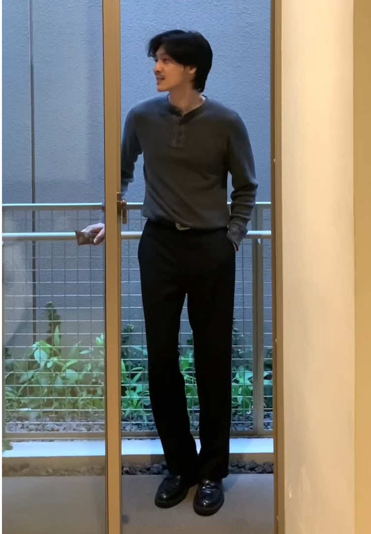 ada yg udh pernah cobain down perm sendiri dirumah? @CAVE Men's Grooming #hairstyle #downperm #softboy 