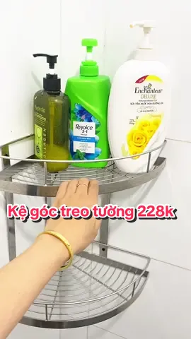 Kệ góc 2 tầng treo tường làm từ inox 304 chắc chắn, để được nhiều đồ giúp nhà tắm trong gọn gàng và sạch sẽ hơn nha. #kegoctuong #kegocnhatam #kegoctuongnhatam #dodungtienich #giadungnhatam #tiepthilienket #muataitiktok #gocnhotrainghiem296  @Góc nhỏ trải nghiệm 296  @Góc nhỏ trải nghiệm 296  @Góc nhỏ trải nghiệm 296 