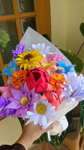 masih dari kertas revisian 😋🤍 #papercraft #bungakertas #trend #DIY #tutorial #buketbunga #fyp 