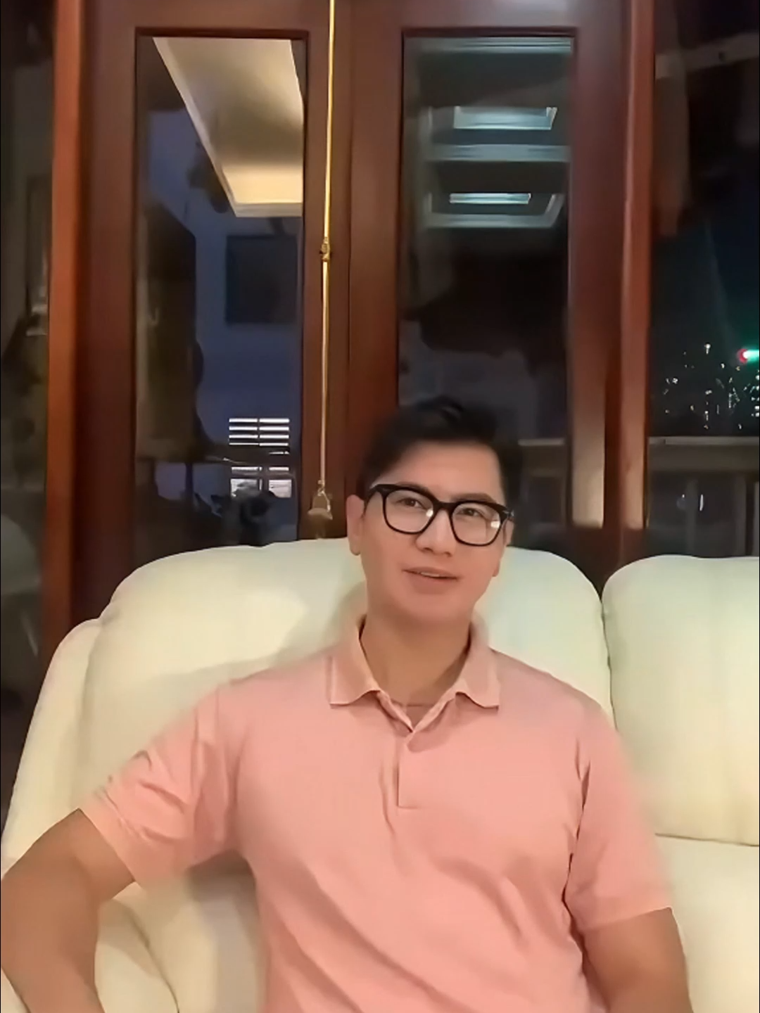 Anh em cũng chú ý thời buổi vàng thau lẫn lộn những  tài khoản giả mạo huy rất nhiều anh em chú ý #danggiahuy668 #kienthucbaccarat #kienthuc #dautu #kiemtien #kiemtienonline #huymaster668 #huymaster