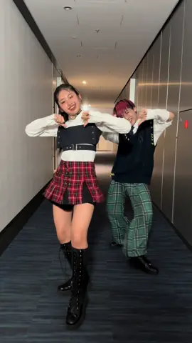 みんなは何部に所属してますか〜？💭 コメント欄で教えてね‼︎⚾️🏀⚽️🏸🥋 珍しい部活の人とかいるかな…? #PG #全国ツアーを目指す #likejennie 