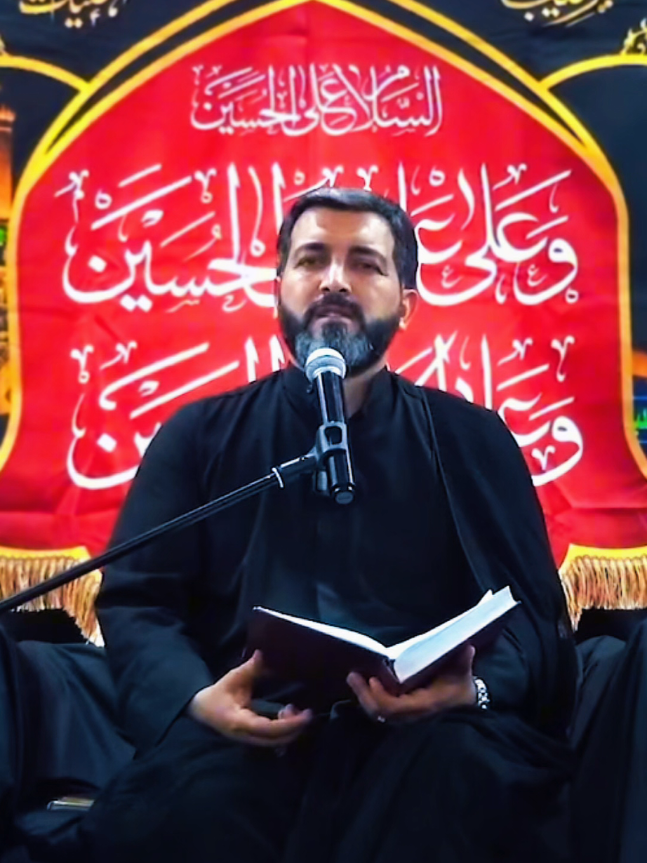 Kərbəla təkcə bir səhnə, bir hadisə deyil; o, bir ümmətin vicdanı, bir bəşəriyyətin imtahanıdır. Bu, yalnız bir ərəbin tarixi yox, insanlığın haqqla batil arasında verdiyi cavabdır. #imamhuseyn #imamhassanع❤️ #imamhossein #kerbela #arbain #meherremlik #matem #imam #sehid 