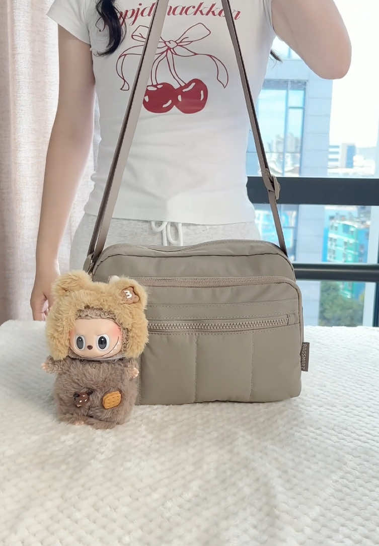 Lucu dan praktis sekali! 🥳Klik keranjang belanja di bawah ini untuk menerima diskon🛒 🎊PROMO BACK TO SCHOOL BAGSMART 🤩6.16-7.6, diskon 60% untuk semua barang!  🛒Klik keranjang Langsung dapatkan Diskon! #bagsmart #bagsmartid #backtoschool #sekolahdenganstyle #fashionplayground 